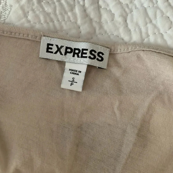 Express‎ tank top - Picture 5 of 5